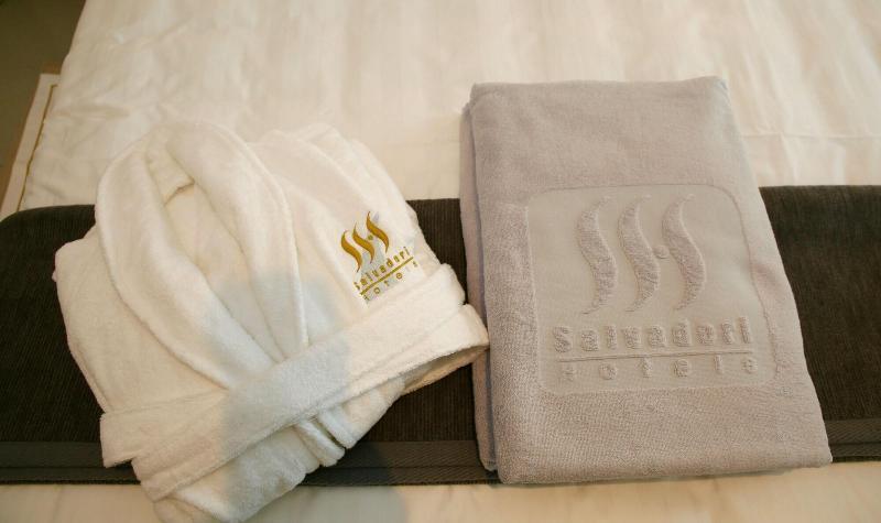 Hotel Monaco 4*