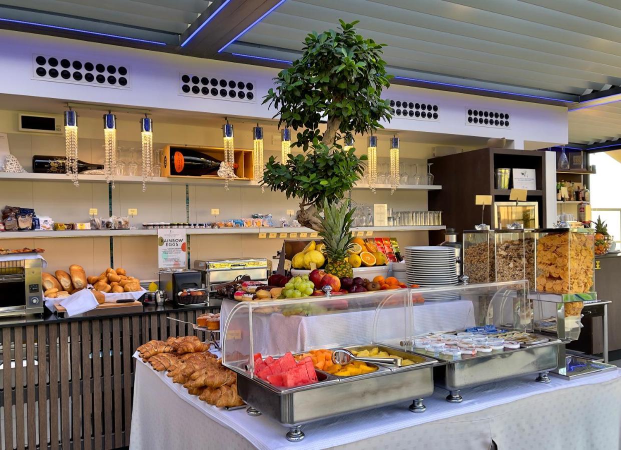 Monaco Hotel 4*