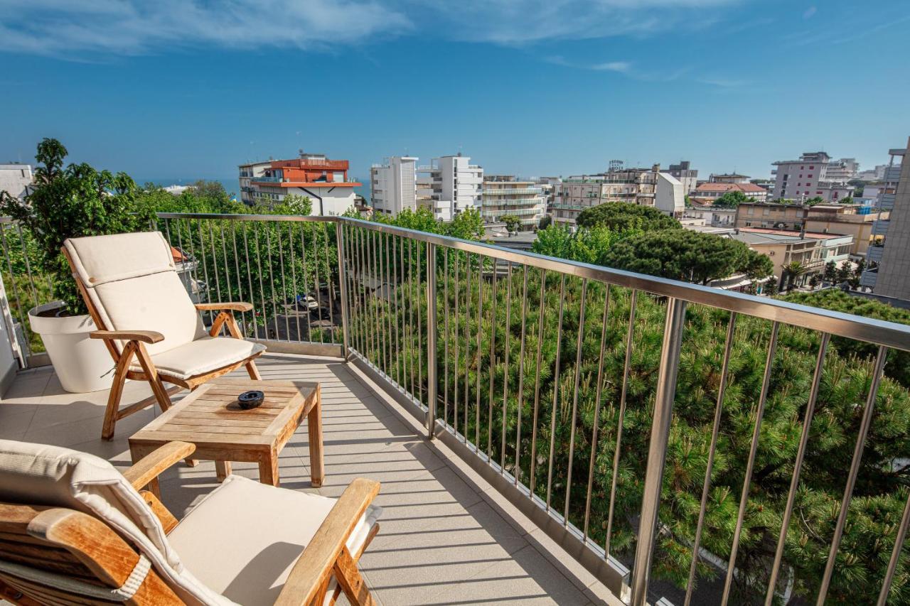 Hotel Monaco 4*